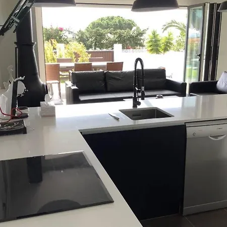 Holiday home Hoyo 19 *